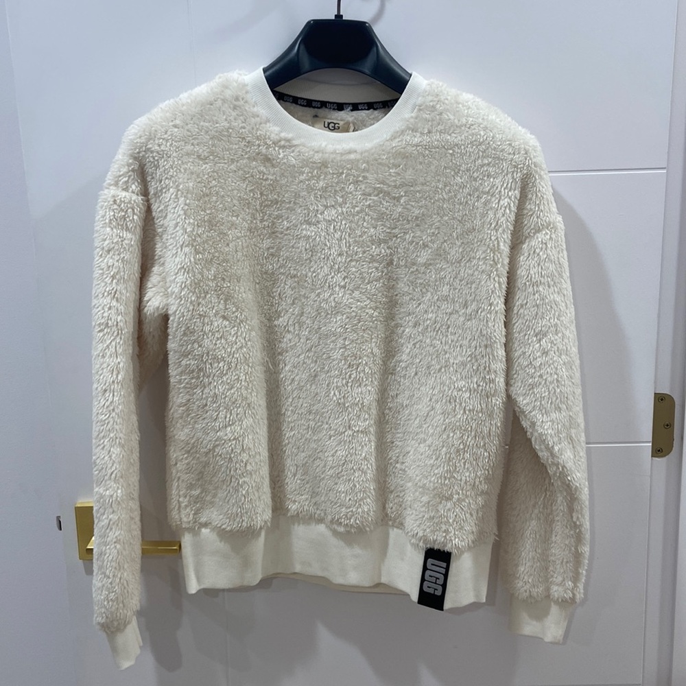 UGG Prue Sherpa Pullover Size Small NWT